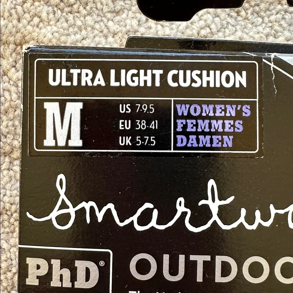 NWT Smartwool Outdoor PhD Hiking Socks Ultra Light Cushion Gray
